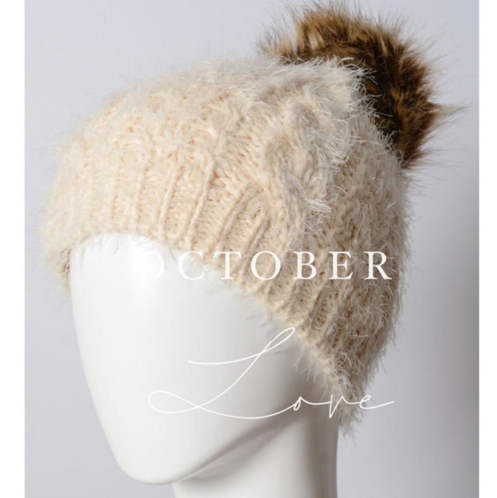 OCTOBER LOVE Ivory Mohair Beanies